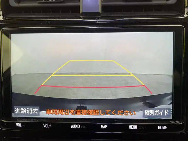 トヨタ プリウス A ツーリングセレクション 群馬県 2019(令1)年 8.4万km アティチュードブラックマイカ 純正９インチナビ　バックカメラ　レーダークルーズコントロール　パーキングアシスト　ＢＳＭ　ＬＥＤ　ＡＨＢ　シートヒーター　パワーシート　純正１７インチＡＷ　ステアリングリモコン　ＥＴＣ２．０　禁煙車