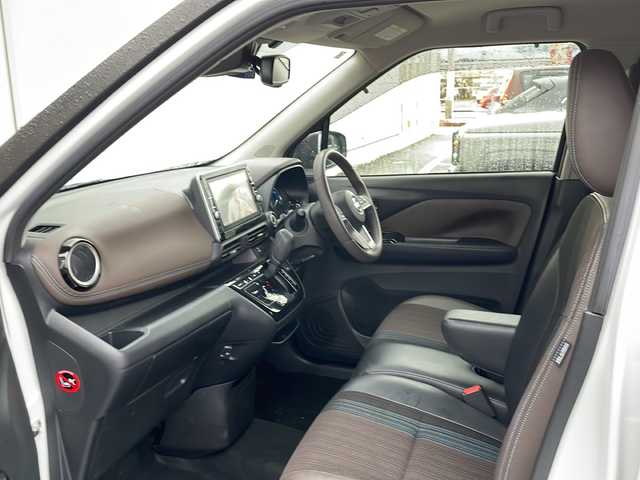 日産 デイズ HWS G ターボ プロパイロットED 静岡県 2019(令1)年 3.8万km ホワイトパール /純正9インチナビ/地デジTV//純正CD/DVD/Bluetooth//アラウンドビューモニター//プロパイロット//プレミアムコンビネーションシート//トリコットコンビシート//純正15インチAW//スマートキー//コーナーセンサー//スペアキー