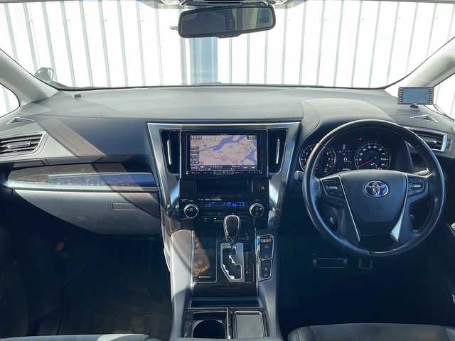 トヨタ ヴェルファイア Z Gエディション 三重県 2017(平29)年 3.8万km ブラック ALPINE9型ナビ /ALPINE10.1型後席モニター /バックカメラ /両側パワースライドドア/ビルトインETC /パワーバックドア/ステアリングヒーター /メモリシート /ハーフレザーシート/クルーズコントロール /革巻きステアリング/ステアリングスイッチ/電子パーキング/USB給電 /LED /電動格納ミラー/禁煙車