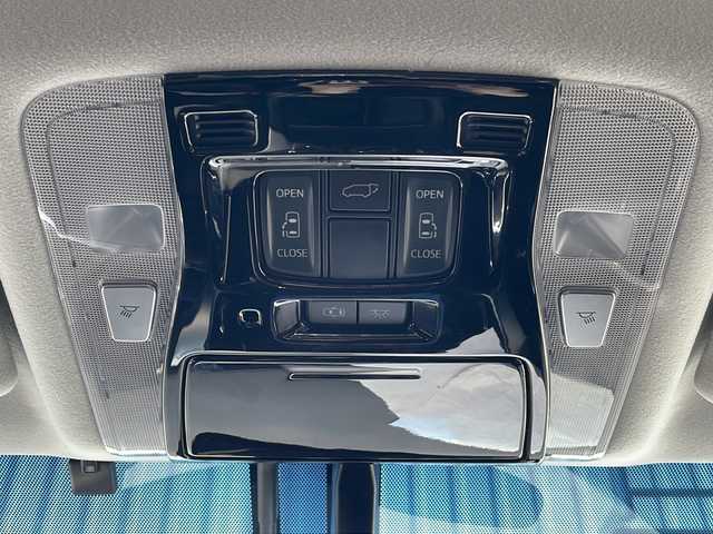 トヨタ ヴェルファイア Z Gエディション 三重県 2017(平29)年 3.8万km ブラック ALPINE9型ナビ /ALPINE10.1型後席モニター /バックカメラ /両側パワースライドドア/ビルトインETC /パワーバックドア/ステアリングヒーター /メモリシート /ハーフレザーシート/クルーズコントロール /革巻きステアリング/ステアリングスイッチ/電子パーキング/USB給電 /LED /電動格納ミラー/禁煙車