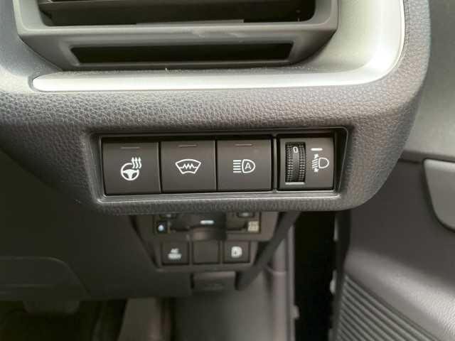 トヨタ プリウス U 岩手県 2024(令6)年 1.4万km アティチュードブラックマイカ 純正ディスプレイオーディオ/プリクラッシュセーフティ　/レーダークルーズコントロール　/フルセグ　/ステアリングヒーター　/オートマチックハイビーム　/ETC2.0　/スマートキー　/ドアバイザー　/社外前後ドラレコ　/トラクションコントロール　/LEDヘッドライト　/バックフォグランプ