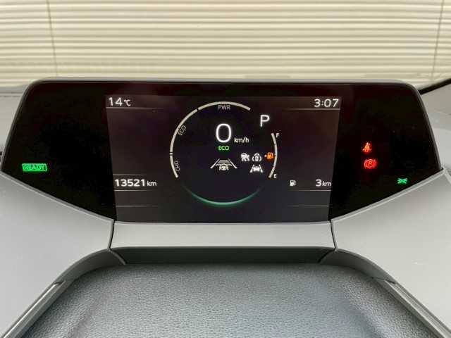 トヨタ プリウス U 岩手県 2024(令6)年 1.4万km アティチュードブラックマイカ 純正ディスプレイオーディオ/プリクラッシュセーフティ　/レーダークルーズコントロール　/フルセグ　/ステアリングヒーター　/オートマチックハイビーム　/ETC2.0　/スマートキー　/ドアバイザー　/社外前後ドラレコ　/トラクションコントロール　/LEDヘッドライト　/バックフォグランプ