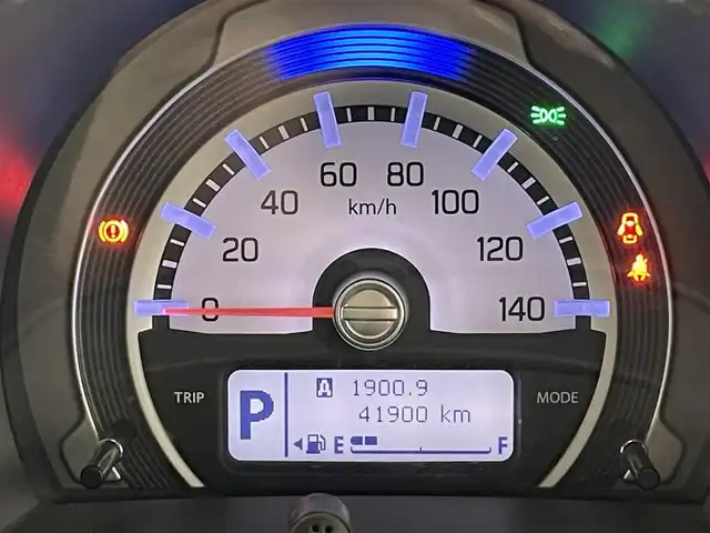 スズキ ハスラー Jスタイル Ⅲ 愛知県 2018(平30)年 4.2万km フェニックスレッドパール/スチールシルバー2トーン 社外ナビ　全方位カメラ　禁煙　ハーフレザー　フルセグＴＶ　ＤＶＤ　衝突軽減　シートヒーター　ＥＴＣ　ＨＩＤオートライト　車線逸脱　Ｂｌｕｅｔｏｏｔｈ　純正マット　スマートキー　プッシュスタート　フォグ
