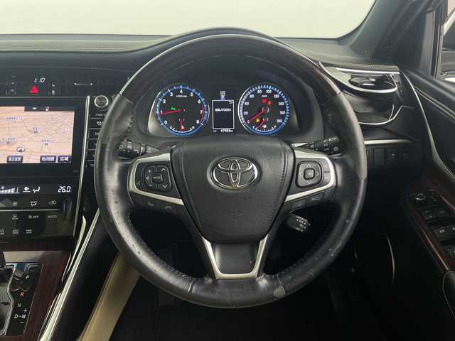 トヨタ ハリアー プレミアム 埼玉県 2016(平28)年 4.8万km ホワイトパールクリスタルシャイン JBLプレミアムサウンド/純正ナビ/CD/DVD/Bluetooth/フルセグ/バックカメラ/ビルトインETC/トヨタセーフティセンス/追従機能付クルーズコントロール/電動リアゲート/純正18インチアルミホイール/純正フロアマット/プッシュスタート/スマートキー