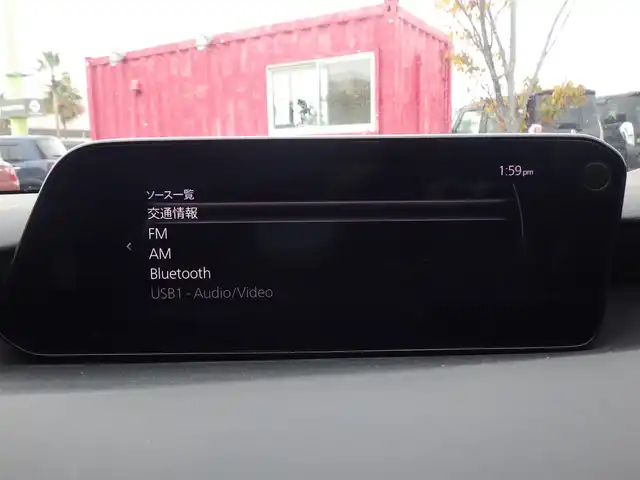 マツダ マツダ３ファストバック 15S ツーリング 千葉県 2020(令2)年 6.4万km スノーフレイクホワイトパールマイカ 215/45R18/スマートシティブレーキサポート/ブラインドスポットモニタリング/レーンキープ・アシスト・システム/純正SDナビ/地デジTV/【DVD/CD再生機能　Bluetooth接続】/360°ビュー・モニター/ドライブレコーダー/革巻きステアリング/ステアリングスイッチ/ETC/LEDヘッドライト/コーナーセンサー/純正18インチアルミホイル/サイド/カーテンエアバッグ/アドバンストキーレスエントリー