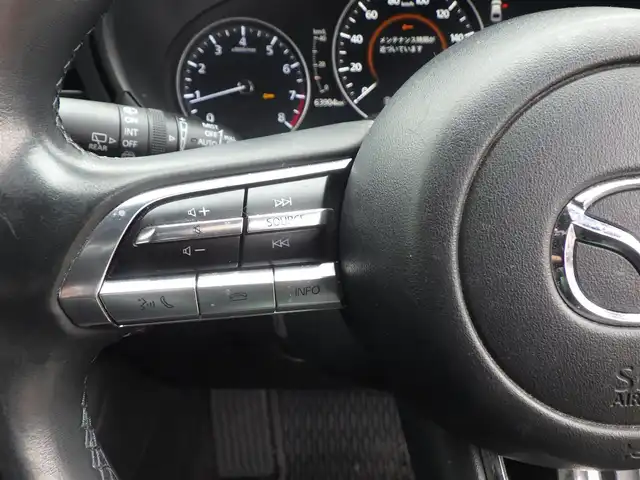 マツダ マツダ３ファストバック 15S ツーリング 千葉県 2020(令2)年 6.4万km スノーフレイクホワイトパールマイカ 215/45R18/スマートシティブレーキサポート/ブラインドスポットモニタリング/レーンキープ・アシスト・システム/純正SDナビ/地デジTV/【DVD/CD再生機能　Bluetooth接続】/360°ビュー・モニター/ドライブレコーダー/革巻きステアリング/ステアリングスイッチ/ETC/LEDヘッドライト/コーナーセンサー/純正18インチアルミホイル/サイド/カーテンエアバッグ/アドバンストキーレスエントリー