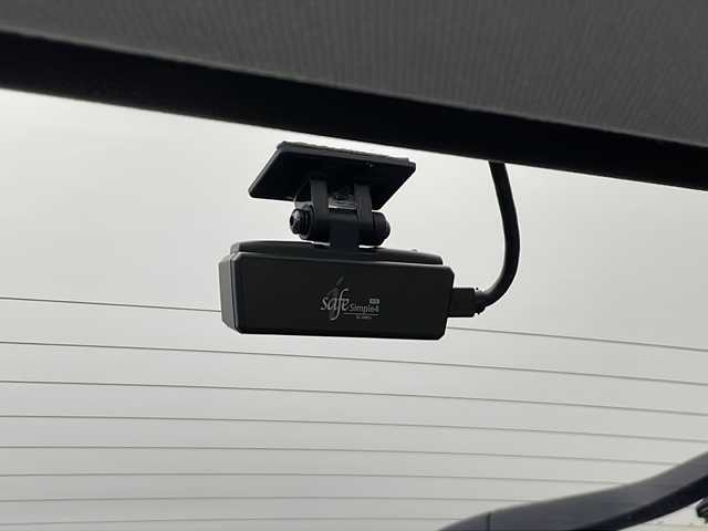 トヨタ プリウス A ツーリングセレクション 愛知県 2019(令1)年 4.1万km アティチュードブラックマイカ /純正9インチメモリナビ//AM/FM/SD/DISC/BT/フルセグ//前後ドライブレコーダー//黒革調シート//前席シートヒーター//運転席パワーシート//LEDオートライト//フロントフォグランプ//オートハイビーム//トヨタセーフティセンス//PCS//PKSB//BSM//RCTA//HUD//LDA//ACC//クリアランスソナー//インテリジェントパーキングアシスト//プッシュスタート//横滑り防止装置//トノカバー//純正フロアマット//純正ドアバイザー//ISOFIX//スマートキー//オートリトラウィンカーミラー//スペアキー