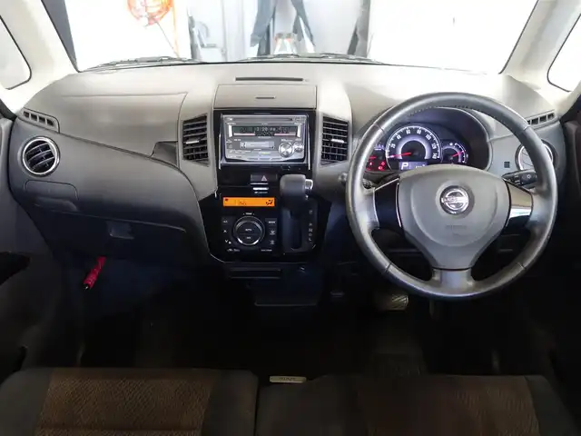 日産 ルークス ハイウェイスター ターボ 静岡県 2010(平22)年 6.7万km ルナグレー ワンオーナー/禁煙車/両側パワースライドドア/パイオニアCDデッキ（FH-PO40）/　　CD/ラジオ/カセットテープ/HIDヘッドライト/オートライト/オートエアコン/フロントフォグランプ/イモビライザー/カーアラーム/インテリジェントキー/プッシュスタート/純正14インチアルミホイール/純正フロアマット/純正ドアバイザー/スペアキー1個/取扱説明書/保証書