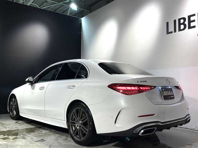 メルセデス・ベンツ Ｍ・ベンツ Ｃ２００ 4マチックアバンギャルド 道央・札幌 2022(令4)年 2.1万km 白 AMGライン/ベーシックｐｋｇ/　・ＨＵＤ/　・ＭＢＵＸ ARナビゲーション（USB、Bt、フルセグ）/レーダーセーフティpkg/DIGITALライト（ウルトラハイビーム付）/アダプティブハイビームアシスト＋/LEDコーナリングライト/11.9inchメディアディスプレイ/12.3inchコクピットディスプレイ/ハーフレザーシート/シートヒーター（D/N）/パワーシート（D/N）/シートメモリー（D/N）/パークトロニック（F/R）/アンビエントライト（64色）/360°カメラ/オートライト/ETC/保証書、取扱説明書、スペアキー1本有