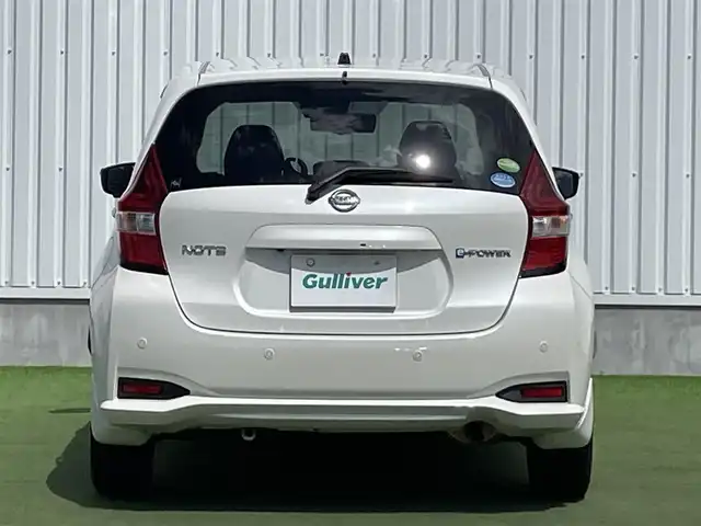 日産 ノート e－パワー X 香川県 2019(令1)年 4.9万km ブリリアントホワイトパール 登録時走行距離 48891km/純正ナビ/→AM/FM/フルセグTV/Bluetooth/アラウンドビューモニター/ドライブレコーダー/デジタルインナーミラー/ETC/オートライト/純正１５インチAW/エマージェンシーブレーキアシスト/コーナーセンサー/レーンキープアシスト/プッシュスタート/スマートキー