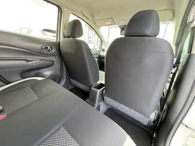 日産 ノート e－パワー X 香川県 2019(令1)年 4.9万km ブリリアントホワイトパール 登録時走行距離 48891km/純正ナビ/→AM/FM/フルセグTV/Bluetooth/アラウンドビューモニター/ドライブレコーダー/デジタルインナーミラー/ETC/オートライト/純正１５インチAW/エマージェンシーブレーキアシスト/コーナーセンサー/レーンキープアシスト/プッシュスタート/スマートキー