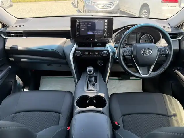 トヨタ ハリアー S 島根県 2022(令4)年 3.8万km ブラック ワンオーナー/純正8型ディスプレイオーディオ/　(AM/FM/AppleCarPlay、AndroidAuto対応)/バックカメラ/ビルトインETC/レーダークルーズコントロール/クリアランスソナー/セーフティセンス/・プリクラッシュセーフティ/・レーントレーシングアシスト/・オートマチックハイビーム/・ロードサインアシスト/パーキングサポートブレーキ/パラボラ式LEDヘッドランプ/オートライト/オートエアコン/本革巻きステアリング/ステアリングスイッチ/純正17インチアルミホイール/スマートエントリー/スタートシステム/禁煙車
