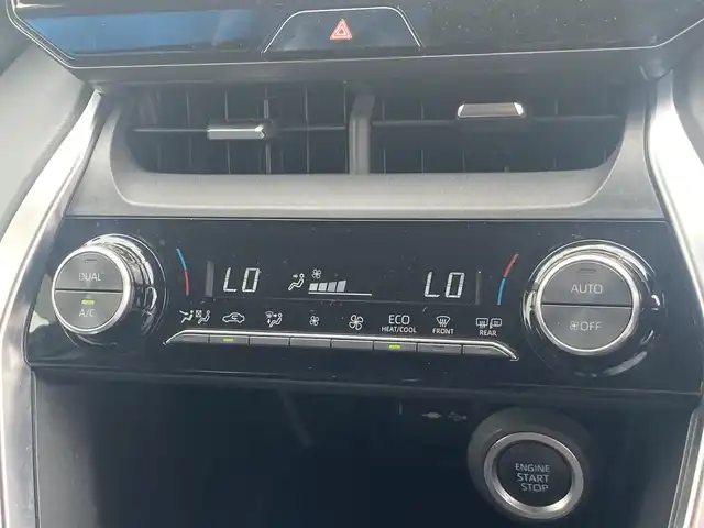 トヨタ ハリアー S 島根県 2022(令4)年 3.8万km ブラック ワンオーナー/純正8型ディスプレイオーディオ/　(AM/FM/AppleCarPlay、AndroidAuto対応)/バックカメラ/ビルトインETC/レーダークルーズコントロール/クリアランスソナー/セーフティセンス/・プリクラッシュセーフティ/・レーントレーシングアシスト/・オートマチックハイビーム/・ロードサインアシスト/パーキングサポートブレーキ/パラボラ式LEDヘッドランプ/オートライト/オートエアコン/本革巻きステアリング/ステアリングスイッチ/純正17インチアルミホイール/スマートエントリー/スタートシステム/禁煙車