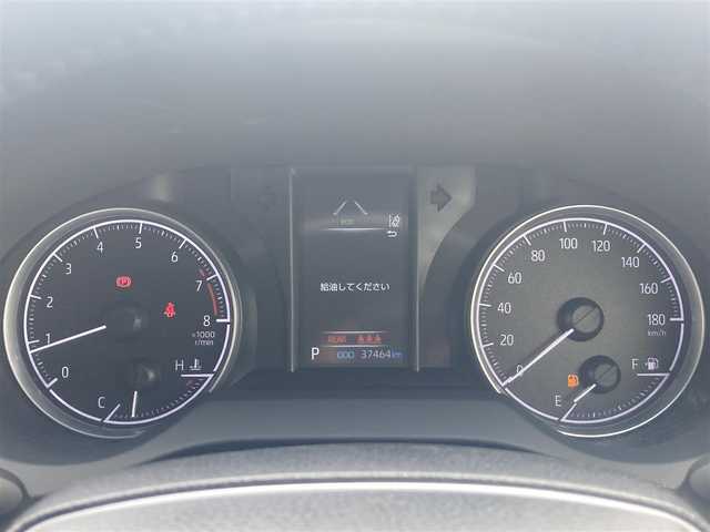 トヨタ ハリアー S 島根県 2022(令4)年 3.8万km ブラック ワンオーナー/純正8型ディスプレイオーディオ/　(AM/FM/AppleCarPlay、AndroidAuto対応)/バックカメラ/ビルトインETC/レーダークルーズコントロール/クリアランスソナー/セーフティセンス/・プリクラッシュセーフティ/・レーントレーシングアシスト/・オートマチックハイビーム/・ロードサインアシスト/パーキングサポートブレーキ/パラボラ式LEDヘッドランプ/オートライト/オートエアコン/本革巻きステアリング/ステアリングスイッチ/純正17インチアルミホイール/スマートエントリー/スタートシステム/禁煙車