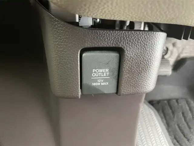 ホンダ Ｎ ＢＯＸ G EX ターボ ホンダセンシング 富山県 2018(平30)年 2.2万km プレミアムアイボリーP 純正8型ナビ（AM/FM/DVD/BT/USB/フルセグ）/バックカメラ/ドライブレコーダー/ETC/両側パワースライドドア/衝突被害軽減システム/レーダークルーズコントロール/レーンキープアシスト/コーナーセンサー/横滑り防止装置/オートLEDライト/純正フロアマット/革巻きステアリング/ステアリングスイッチ/スマートキー/スペアキー