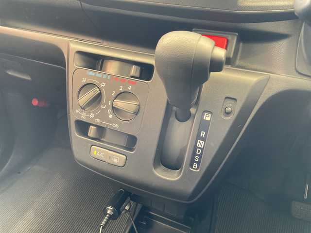 ダイハツ ミラ イース L SAⅢ 埼玉県 2018(平30)年 4万km マゼンタベリーマイカM スマートアシスト/純正CDオーディオ/　　AM/FM/CD/AUX/コーナーセンサー/オートマチックハイビーム/キーレスキー/禁煙車