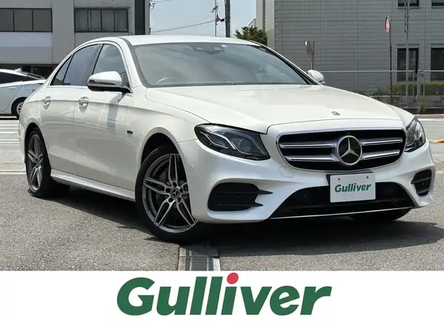 メルセデス・ベンツ Ｅ３５０e アバンギャルド スポーツ 三重県 2019(令1)年 3.2万km ダイヤモンドホワイト ♪充電ケーブル有り♪/レーダーセーフティ/純正ナビ/　・Bluetooth/　・USB/　・フルセグ/３６０°カメラ/ブラウンレザーシート/LEDヘッドライト/リアフォグライト /D/N席パワーシート/D/Nシートヒーター/オートハイビーム/スマートキー/プッシュスタート/クルーズコントロール/パワーバックドア/リアフィルム/ステアリングスイッチ/オートリトラクタブルミラー/ターンミラー/ビルトインETC2.0/ドライブレコーダー