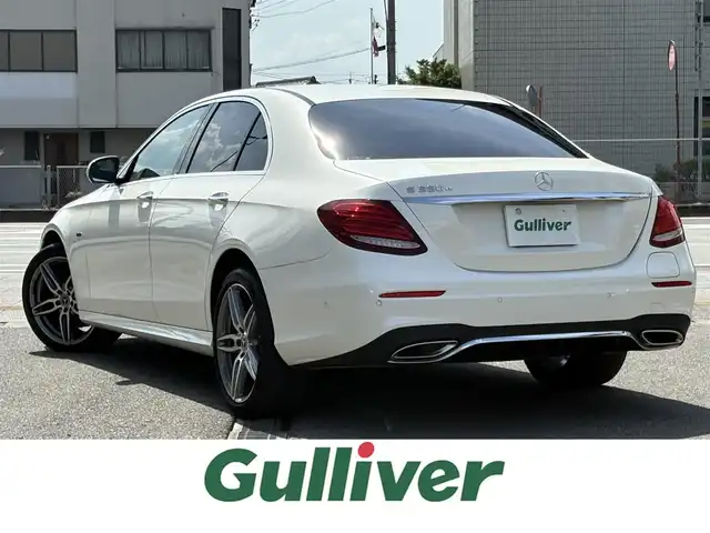メルセデス・ベンツ Ｅ３５０e アバンギャルド スポーツ 三重県 2019(令1)年 3.2万km ダイヤモンドホワイト ♪充電ケーブル有り♪/レーダーセーフティ/純正ナビ/　・Bluetooth/　・USB/　・フルセグ/３６０°カメラ/ブラウンレザーシート/LEDヘッドライト/リアフォグライト /D/N席パワーシート/D/Nシートヒーター/オートハイビーム/スマートキー/プッシュスタート/クルーズコントロール/パワーバックドア/リアフィルム/ステアリングスイッチ/オートリトラクタブルミラー/ターンミラー/ビルトインETC2.0/ドライブレコーダー
