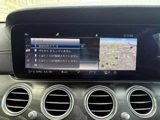 メルセデス・ベンツ Ｅ３５０e アバンギャルド スポーツ 三重県 2019(令1)年 3.2万km ダイヤモンドホワイト ♪充電ケーブル有り♪/レーダーセーフティ/純正ナビ/　・Bluetooth/　・USB/　・フルセグ/３６０°カメラ/ブラウンレザーシート/LEDヘッドライト/リアフォグライト /D/N席パワーシート/D/Nシートヒーター/オートハイビーム/スマートキー/プッシュスタート/クルーズコントロール/パワーバックドア/リアフィルム/ステアリングスイッチ/オートリトラクタブルミラー/ターンミラー/ビルトインETC2.0/ドライブレコーダー