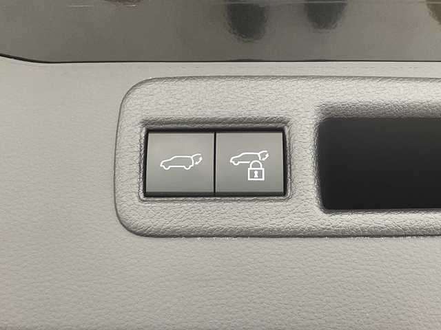 トヨタ ハリアー Z レザーパッケージ 新潟県 2021(令3)年 3.8万km プレシャスブラックパール 純正メモリナビ/　フルセグTV/Bluetooth/USB/モデリスタエアロ/JBL/レーダークルーズコントロール/衝突被害軽減ブレーキ/レーンキープアシスト/前後コーナーセンサー/パワーバックドア/レーザーシート/前席パワーシート/前席シートヒーター/前席エアシート/バックモニター/ビルトインETC2.0/オートマチックハイビーム/LEDヘッドライト/オートライト/横滑り防止装置/ステアリングヒーター/BSM(ブラインドスポットモニター)/D席メモリーシート/デジタルインナーミラー/禁煙車
