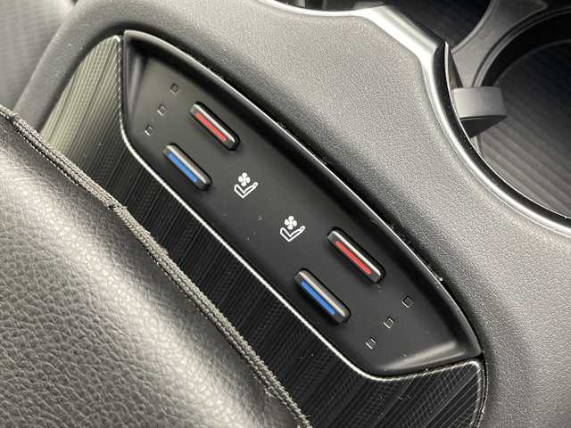 トヨタ ハリアー Z レザーパッケージ 新潟県 2021(令3)年 3.8万km プレシャスブラックパール 純正メモリナビ/　フルセグTV/Bluetooth/USB/モデリスタエアロ/JBL/レーダークルーズコントロール/衝突被害軽減ブレーキ/レーンキープアシスト/前後コーナーセンサー/パワーバックドア/レーザーシート/前席パワーシート/前席シートヒーター/前席エアシート/バックモニター/ビルトインETC2.0/オートマチックハイビーム/LEDヘッドライト/オートライト/横滑り防止装置/ステアリングヒーター/BSM(ブラインドスポットモニター)/D席メモリーシート/デジタルインナーミラー/禁煙車