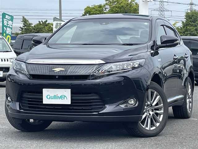 トヨタ ハリアー ハイブリッド プレミアム アドバンスドP 道央・札幌 2016(平28)年 14.3万km スパークリングブラックパールクリスタルシャイン ４WD/寒冷地仕様/JBLプレミアムサウンドシステム/純正メーカーナビ/CD/DVD/BT/フルセグ/トヨタセーフティセンス/プリクラッシュセーフティ/横滑り防止装置/レーダークルーズコントロール/レーンキープアシスト/クリアランスソナー/パノラミックビューモニター/ビルトインETC/自動防眩ミラー/ワイパーデアイサー/EVMODE/ECOMODE/パワーバックドア/D席パワーシート/ハーフレザーシート/革巻きウッドコンビステアリング/ステアリングリモコン/MTモード付AT/プッシュスタート/スマートキー/純正リモートスタート/LEDヘッドライト/オートライト/オートハイビーム/フォグランプ/電動格納ミラー/ウィンカーミラー/純正フロアマット/ドアバイザー/スペアキー/社外AW付冬タイヤ積込/225/65/R17/2015年/山5mm