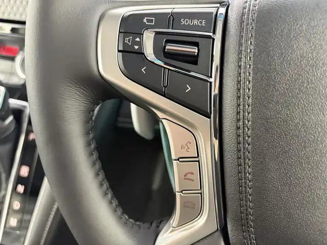 三菱 デリカＤ：５ シャモニー 愛知県 2025(令7)年 0.1千km 黒Ⅱ 登録済未使用車/両側パワースライドドア/ブラインドスポットモニター/衝突被害軽減ブレーキシステム/車線逸脱警報システム/レーダークルーズコントロール/純正18インチアルミホイール/LEDヘッドライト/ハーフレザーシート/スマートキー/プッシュスタート/電動格納ミラー