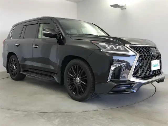 レクサス ＬＸ 570 愛知県 2017(平29)年 3.9万km スターライトブラックガラスフレーク サンルーフ/マークレビンソン/置くだけ充電/クーラーボックス/全方位カメラ/純正ナビ/（CD/DVD/BT/フルセグ）/USB/AUX入力/ETC2.0/ドラレコ/レクサスセーフティシステム/運転席助手席シートヒーター/運転席助手席シートベンチレーション/ステアリングヒーター/パワーバックドア/パドルシフト/ドアバイザー/ルーフレール/21インチ純正アルミホイール