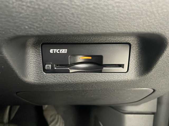 日産 エクストレイル X e－4ORCE 埼玉県 2022(令4)年 2.2万km ブリリアントホワイトパール メーカーナビ/フルセグテレビ/アラウンドビューモニター/デジタルインナーミラー/プロパイロット/前後シートヒーター/ルーフレール/メモリシート/純正前後ドライブレコーダー/AC100V/オートマチックハイビーム/オートライト/LEDヘッドライト/プッシュスタート/スマートキー/スペアキー/レーダークルーズコントロール/ビルトインETC2.0/パワーシート/ハーフレザーシート