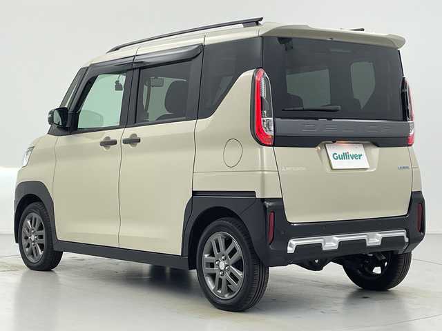 三菱 デリカミニ T プレミアム 愛知県 2024(令6)年 0.5万km ベージュⅡ 純正９インチディスプレイオーディオ/・Ｂｌｕｅｔｏｏｔｈ/・AppleCarPlay/・AndroidAuto/・AM/FM/アラウンドビューモニター/デジタルインナーミラー/両側パワースライドドア/前席シートヒーター/前後ドラレコ/ＥＴＣ/衝突軽減/レーンキープアシスト/コーナーセンサー/オートハイビーム/レーダークルコン/ステアリングヒーター/LEDヘッドライト/フォグランプ/純正ゴムマット/パドルシフト