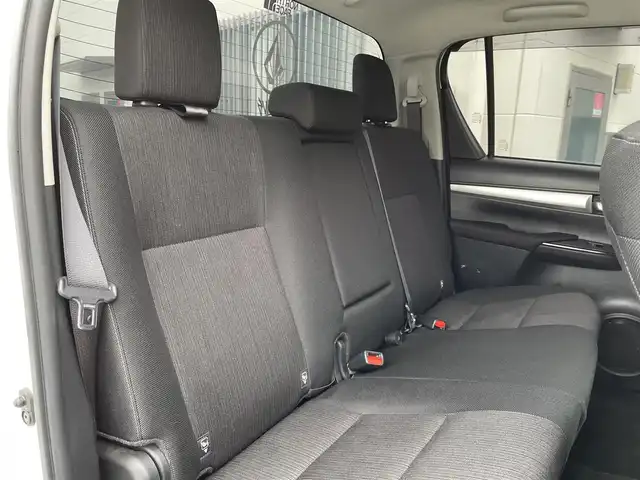 トヨタ ハイラックス Z 和歌山県 2018(平30)年 6.9万km スーパーホワイトⅡ JAOS BATTLESリフトアップキット/BTVメンバーダウンキット/ＧＩＧＥＡＲフロントバンパー/社外サイドステップ/社外SDナビ/CD/DVD/BT/フルセグTV/ETC/バックカメラ/クルコン/レーンキープアシスト/衝突軽減システム/横滑り防止装置/盗難防止装置/社外エアロ(FSR)/LEDヘッドライト/オートライト/ダウンヒルアシストコントロール/エンジンスタートボタン/スマートキー/純正フロアマット/社外アルミホイール