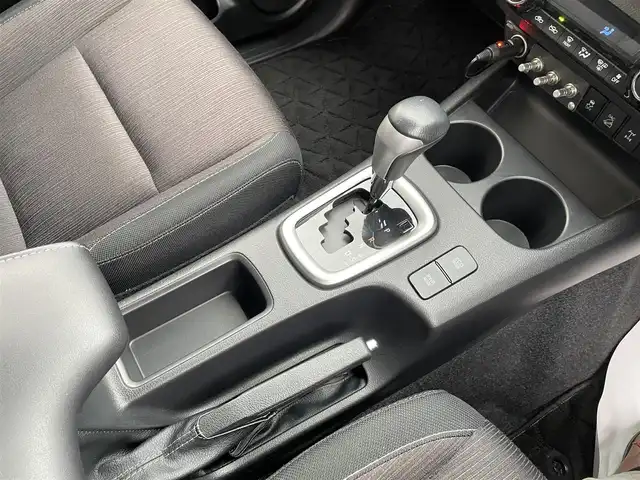 トヨタ ハイラックス Z 和歌山県 2018(平30)年 6.9万km スーパーホワイトⅡ JAOS BATTLESリフトアップキット/BTVメンバーダウンキット/ＧＩＧＥＡＲフロントバンパー/社外サイドステップ/社外SDナビ/CD/DVD/BT/フルセグTV/ETC/バックカメラ/クルコン/レーンキープアシスト/衝突軽減システム/横滑り防止装置/盗難防止装置/社外エアロ(FSR)/LEDヘッドライト/オートライト/ダウンヒルアシストコントロール/エンジンスタートボタン/スマートキー/純正フロアマット/社外アルミホイール