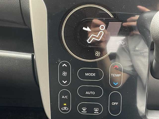 日産 デイズ ハイウェイスターX 神奈川県 2013(平25)年 5.4万km プレミアムパープルP (株)IDOMが運営する【じしゃロン相模原店】の自社ローン対象車両になります。こちらは現金ご利用時の価格です。自社ローンご希望の方は別途その旨お申付け下さい。/キセノンライト/オートライト/オートエアコン/純正１４インチアルミホイール/ETC/電動格納ミラー/フロアマット/フォグランプ/スマートキー/プッシュスタート/横滑り防止