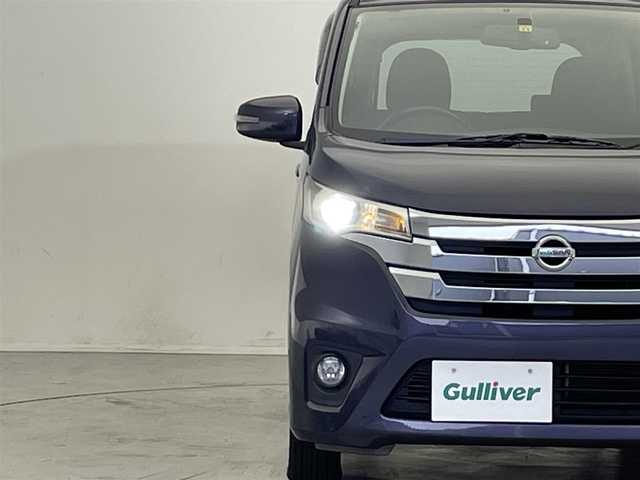 日産 デイズ ハイウェイスターX 神奈川県 2013(平25)年 5.4万km プレミアムパープルP (株)IDOMが運営する【じしゃロン相模原店】の自社ローン対象車両になります。こちらは現金ご利用時の価格です。自社ローンご希望の方は別途その旨お申付け下さい。/キセノンライト/オートライト/オートエアコン/純正１４インチアルミホイール/ETC/電動格納ミラー/フロアマット/フォグランプ/スマートキー/プッシュスタート/横滑り防止