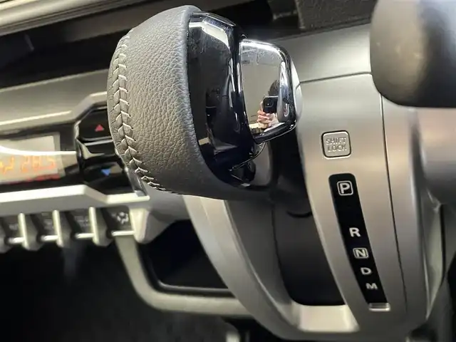 スズキ クロスビー HYBRID MZ 岩手県 2024(令6)年 1万km メロウディープレッドパール/ミネラルグレー2トーン ４WD/ターボ/全周囲カメラデュアルカメラブレーキサポート/コーナーセンサー/アイドリングストップ/クルーズコントロール/ヒルディセントコントロール/グリップコントロール/横滑り防止装置/レーンディパーチャーアラート/スノーモード/オートライト/オートマチックハイビーム/シートヒーター/ドライブレコーダー/ETC/オートエアコン/ステアリングスイッチ/純正ナビ/純正16インチアルミホイール
