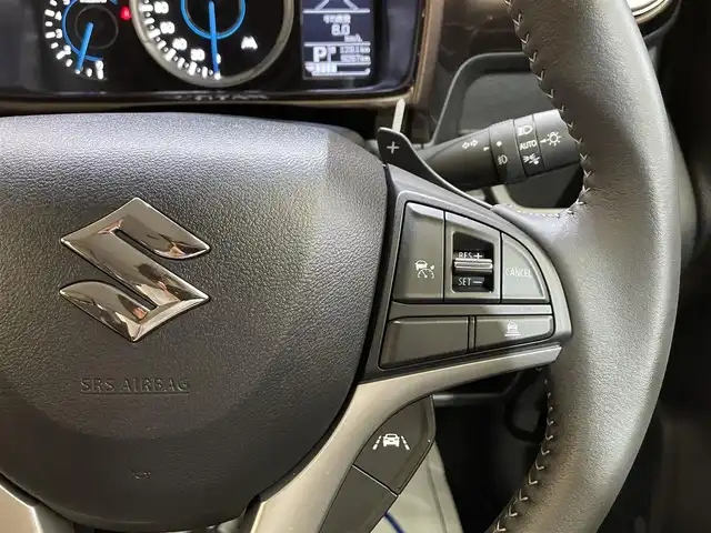 スズキ クロスビー HYBRID MZ 岩手県 2024(令6)年 1万km メロウディープレッドパール/ミネラルグレー2トーン ４WD/ターボ/全周囲カメラデュアルカメラブレーキサポート/コーナーセンサー/アイドリングストップ/クルーズコントロール/ヒルディセントコントロール/グリップコントロール/横滑り防止装置/レーンディパーチャーアラート/スノーモード/オートライト/オートマチックハイビーム/シートヒーター/ドライブレコーダー/ETC/オートエアコン/ステアリングスイッチ/純正ナビ/純正16インチアルミホイール