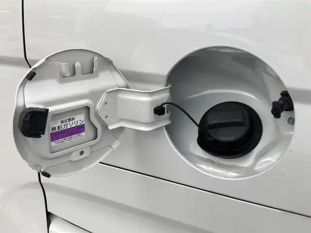 ホンダ Ｎ ＢＯＸ カスタム G L ホンダセンシング 静岡県 2020(令2)年 4.7万km プラチナホワイトパール Honda　SENSING/純正オーディオ(WX-174CU)/　AM FM CD AUX USB/LEDオートヘッドランプ/シートヒーター(前席)/レーダークルーズコントロール/片側パワースライドドア/純正14インチアルミホイール/リアクリアランスソナー/スマートキー2本/リアサンシェード/ステアリングスイッチ/純正フロアマット/ワンオーナー/ビルトインETC