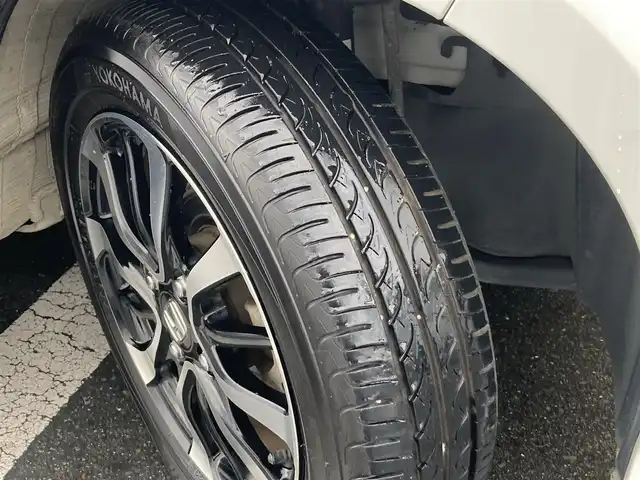 ホンダ Ｎ ＢＯＸ カスタム G L ホンダセンシング 静岡県 2020(令2)年 4.7万km プラチナホワイトパール Honda　SENSING/純正オーディオ(WX-174CU)/　AM FM CD AUX USB/LEDオートヘッドランプ/シートヒーター(前席)/レーダークルーズコントロール/片側パワースライドドア/純正14インチアルミホイール/リアクリアランスソナー/スマートキー2本/リアサンシェード/ステアリングスイッチ/純正フロアマット/ワンオーナー/ビルトインETC