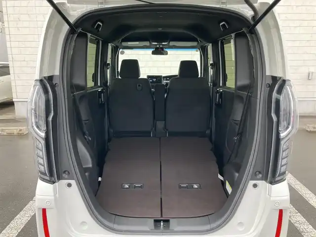 ホンダ Ｎ ＢＯＸ カスタム G L ホンダセンシング 静岡県 2020(令2)年 4.7万km プラチナホワイトパール Honda　SENSING/純正オーディオ(WX-174CU)/　AM FM CD AUX USB/LEDオートヘッドランプ/シートヒーター(前席)/レーダークルーズコントロール/片側パワースライドドア/純正14インチアルミホイール/リアクリアランスソナー/スマートキー2本/リアサンシェード/ステアリングスイッチ/純正フロアマット/ワンオーナー/ビルトインETC