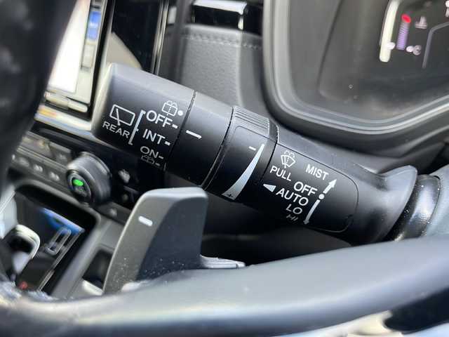 ホンダ ＣＲ－Ｖ EX・ブラックエディション 兵庫県 2021(令3)年 11万km プラチナホワイトパール 保証書・取説・有/純正メモリーナビ・フルセグ・BT・CD・DVD・FM・AM/バックカメラ/ETC2.0/追尾機能付きクルーズコントロール/車線逸脱防止支援システム/衝突被害軽減ブレーキ/パドルシフト/先行車発進通知/ロードサインアシスト/シートヒーター/ハンドルヒーター/サンルーフ/前後ドライブレコーダー/電動パーキングブレーキ/ブレーキホールド/アイドリングストップ/パワーバックドア/プッシュスタート/スマートキー×2/純正フロアマット/純正ドアバイザー/純正アルミホイール
