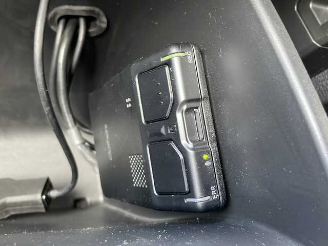 ホンダ ＣＲ－Ｖ EX・ブラックエディション 兵庫県 2021(令3)年 11万km プラチナホワイトパール 保証書・取説・有/純正メモリーナビ・フルセグ・BT・CD・DVD・FM・AM/バックカメラ/ETC2.0/追尾機能付きクルーズコントロール/車線逸脱防止支援システム/衝突被害軽減ブレーキ/パドルシフト/先行車発進通知/ロードサインアシスト/シートヒーター/ハンドルヒーター/サンルーフ/前後ドライブレコーダー/電動パーキングブレーキ/ブレーキホールド/アイドリングストップ/パワーバックドア/プッシュスタート/スマートキー×2/純正フロアマット/純正ドアバイザー/純正アルミホイール