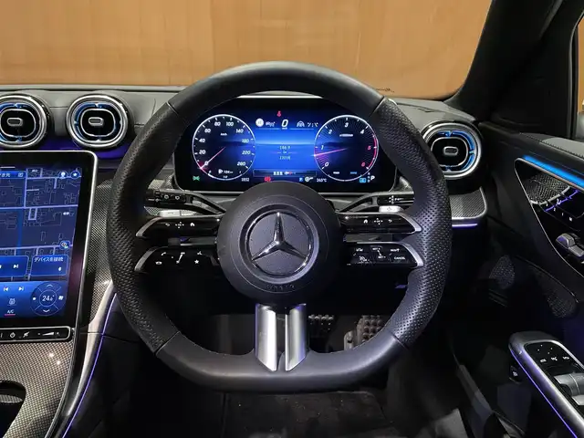 メルセデス・ベンツ Ｍ・ベンツ Ｃ２２０ｄ ステーションワゴン アバンギャルドAMGライン 愛知県 2023(令5)年 1.3万km ポーラホワイト パノラミックスライディングルーフ/アドバンスドサウンド/HUD/レーダーセーフティパッケージ/ACC/ブラインドスポットアシスト/シートヒーター/パワーシート/純正ナビ/フルセグTV/360度カメラ/LEDライト/純正18インチアルミ
