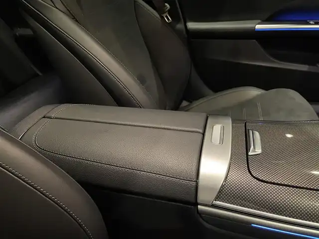 メルセデス・ベンツ Ｍ・ベンツ Ｃ２２０ｄ ステーションワゴン アバンギャルドAMGライン 愛知県 2023(令5)年 1.3万km ポーラホワイト パノラミックスライディングルーフ/アドバンスドサウンド/HUD/レーダーセーフティパッケージ/ACC/ブラインドスポットアシスト/シートヒーター/パワーシート/純正ナビ/フルセグTV/360度カメラ/LEDライト/純正18インチアルミ