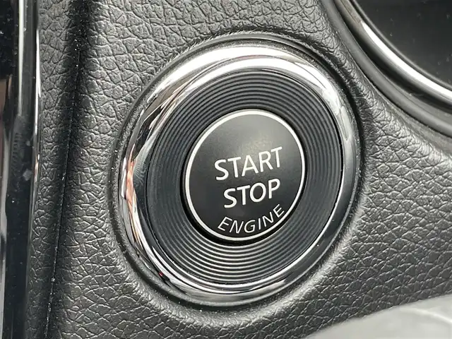 日産 エクストレイル オーテック iパッケージ 滋賀県 2021(令3)年 2.6万km ダイヤモンドブラック 10型純正ナビ/Bluetooth/USB/レーダークルーズコントロール/レーンキープアシスト/コーナーセンサー/全方位カメラ/レザーシート/LEDヘッドライト/前後ドラレコ/電動リアゲート/パワーシート/シートヒーター/デジタルインナーミラー/電動パーキングブレーキ/オートホールド/オートライト/MTモード付AT /ETC/前後ソナー