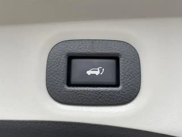 日産 エクストレイル オーテック iパッケージ 滋賀県 2021(令3)年 2.6万km ダイヤモンドブラック 10型純正ナビ/Bluetooth/USB/レーダークルーズコントロール/レーンキープアシスト/コーナーセンサー/全方位カメラ/レザーシート/LEDヘッドライト/前後ドラレコ/電動リアゲート/パワーシート/シートヒーター/デジタルインナーミラー/電動パーキングブレーキ/オートホールド/オートライト/MTモード付AT /ETC/前後ソナー
