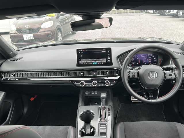 ホンダ シビック EX 沖縄県 2021(令3)年 0.9万km クリスタルブラックパール 純正９型コネクトディスプレイ　/（ＡＭ／ＦＭ／ＢＴ）　/フルセグＴＶ　/バックモニター　/コーナーセンサー　/クルーズコントロール　/置くだけ充電　/衝突軽減　/ＥＴＣ/ハーフレザー　/シートヒーター/USB入力端子/パワーシート/横滑り防止/スマートキー/LEDヘッドライト/純正フロアマット/純正18AW