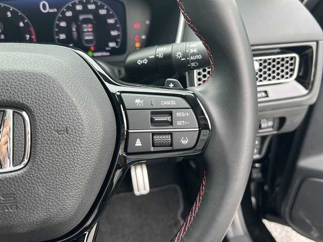 ホンダ シビック EX 沖縄県 2021(令3)年 0.9万km クリスタルブラックパール 純正９型コネクトディスプレイ　/（ＡＭ／ＦＭ／ＢＴ）　/フルセグＴＶ　/バックモニター　/コーナーセンサー　/クルーズコントロール　/置くだけ充電　/衝突軽減　/ＥＴＣ/ハーフレザー　/シートヒーター/USB入力端子/パワーシート/横滑り防止/スマートキー/LEDヘッドライト/純正フロアマット/純正18AW