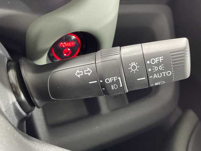 ホンダ フリード ハイブリット e:HEV クロスター 神奈川県 2025(令7)年 0.1千km プラチナホワイトパール 登録済未使用車/純正9型ディスプレイオーディオ【LXM-242ZFNI】/ホンダコネクトナビ/フルセグ　Bluetooth　AM FM　USB　iPod/両側電動スライドドア【サンシェード】/ホンダセンシング/CMBS衝突軽減ブレーキ/誤発進抑制機能/急アクセル抑制機能/路外逸脱抑制機能/アダブティブクルーズコントロール/LKAS車線維持支援システム/先行車発進お知らせ機能/標識認識機能/ブラインドスポットインフォメーション/パーキングセンサーシステム/後退出庫サポート/オートハイビーム/革巻きステアリング/前席シートヒーター/ECON/電動パーキングブレーキ/オートブレーキホールド/プッシュスタート/スマートキー/純正15インチアルミホイール/LEDヘッドランプ/オートライト/スペアキー