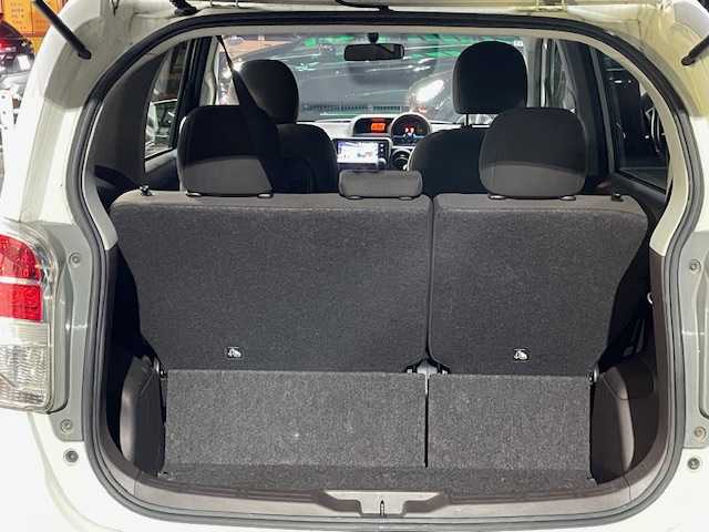 トヨタ スペイド G 埼玉県 2012(平24)年 3.3万km ホワイトパールクリスタルシャイン ワンオーナー/純正HDDナビ（型：NHZD-W62G）/　DTV/CD/DVD/HDD/HDD REC/BT/片側パワースライドドア/バックカメラ/D席シートヒーター/社外15インチアルミ/アイドリングストップ/スマートキー/スペアキー×1/純正フロアマット/革ステアリング/プッシュスタート/ETC/2022年製スタッドレスタイヤ×4本（175/65/R15）/ホイールキャップに傷あり