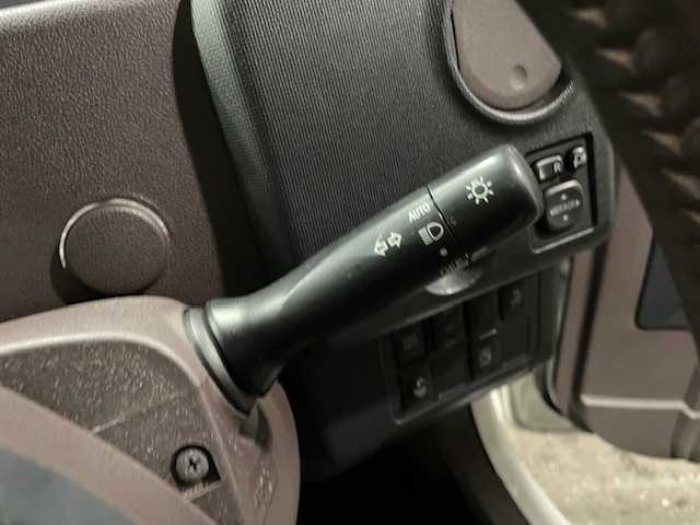 トヨタ スペイド G 埼玉県 2012(平24)年 3.3万km ホワイトパールクリスタルシャイン ワンオーナー/純正HDDナビ（型：NHZD-W62G）/　DTV/CD/DVD/HDD/HDD REC/BT/片側パワースライドドア/バックカメラ/D席シートヒーター/社外15インチアルミ/アイドリングストップ/スマートキー/スペアキー×1/純正フロアマット/革ステアリング/プッシュスタート/ETC/2022年製スタッドレスタイヤ×4本（175/65/R15）/ホイールキャップに傷あり